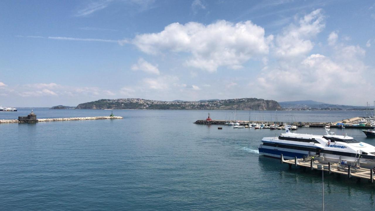 Bed and Breakfast Vento di mare Procida Esterno foto
